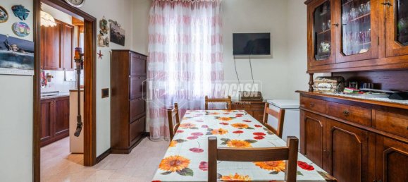 3 bedrooms Apartment in Maranello, Italy No. 94778 20