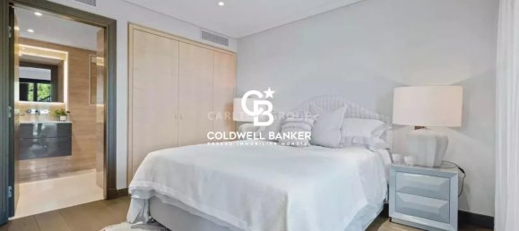 4 bedrooms Penthouse in Antibes, France No. 247357 11