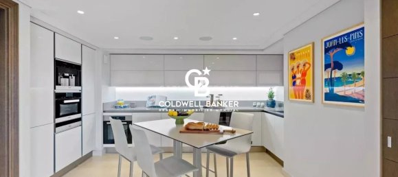 4 bedrooms Penthouse in Antibes, France No. 247357 6