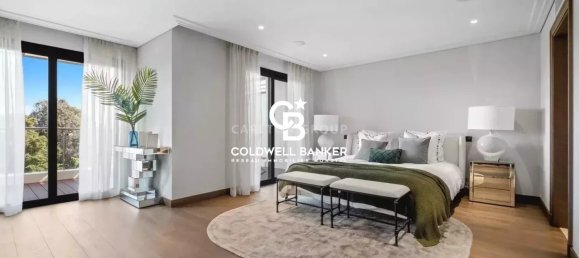 4 bedrooms Penthouse in Antibes, France No. 247357 7