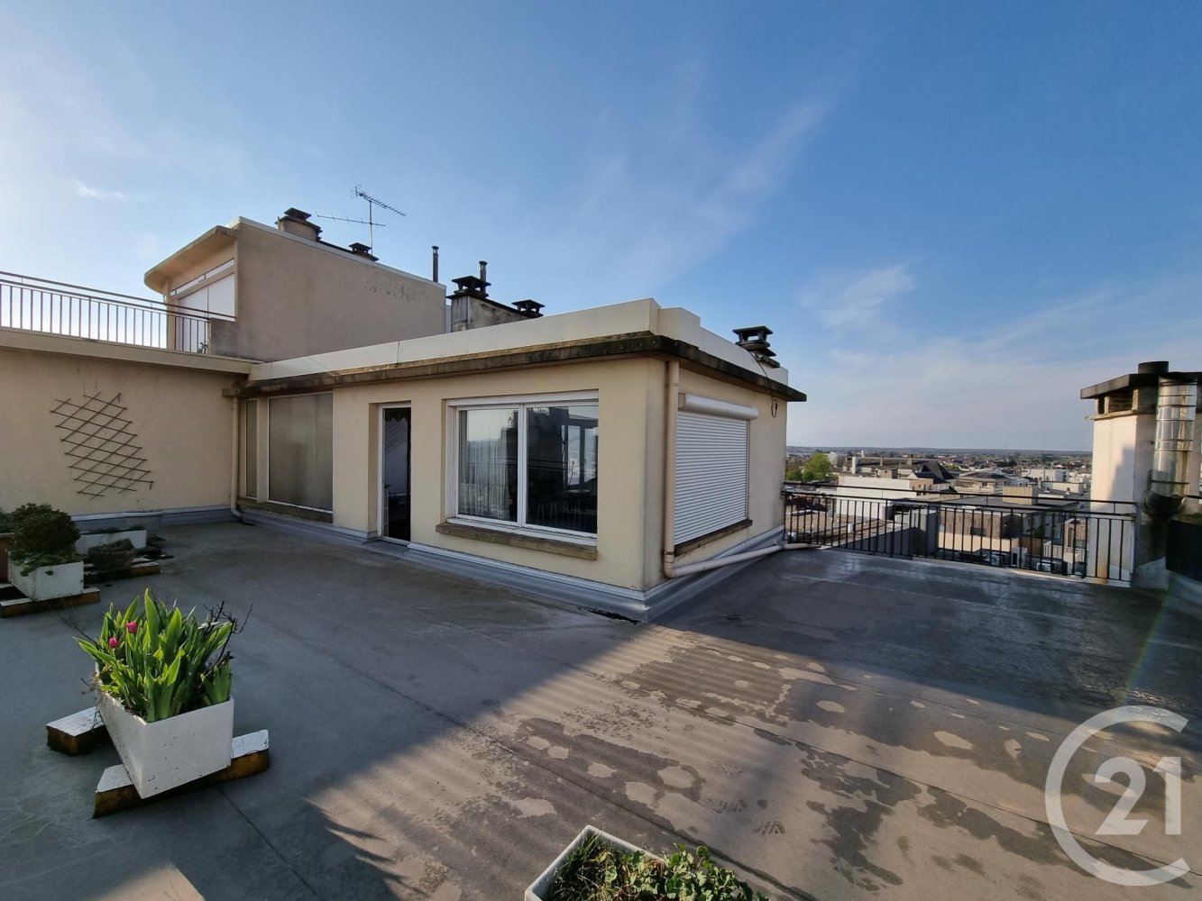 Duplex T2 em Chateauroux, France N.º 97466