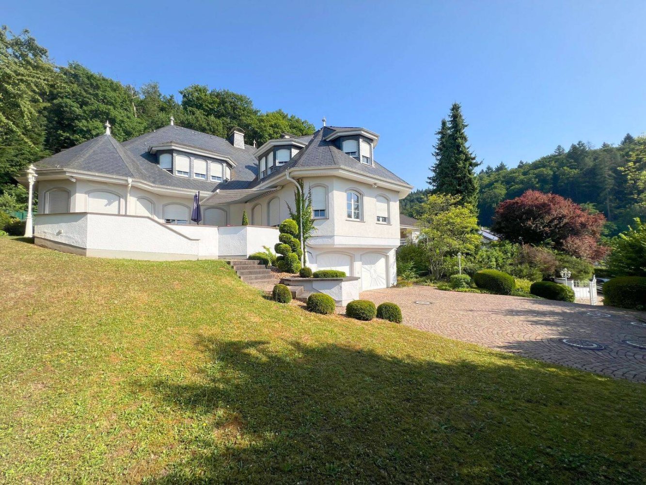 Villa de 9 divisões em Trier-Saarburg, Germany N.º 205448