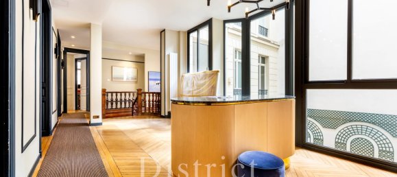 5 bedrooms Apartment in Paris, France No. 178258 5