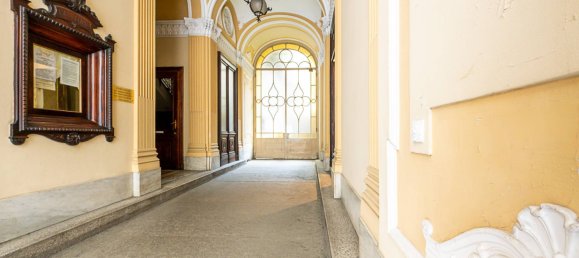 3 bedrooms Apartment in Turin, Italy No. 316585 2