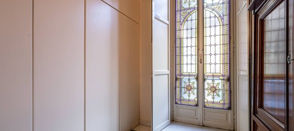 3 bedrooms Apartment in Turin, Italy No. 316585 3