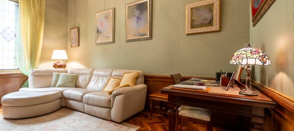 3 bedrooms Apartment in Turin, Italy No. 316585 9