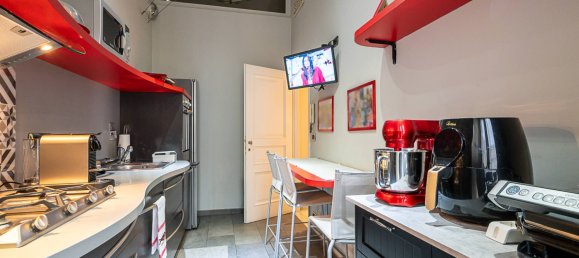 3 bedrooms Apartment in Turin, Italy No. 316585 10