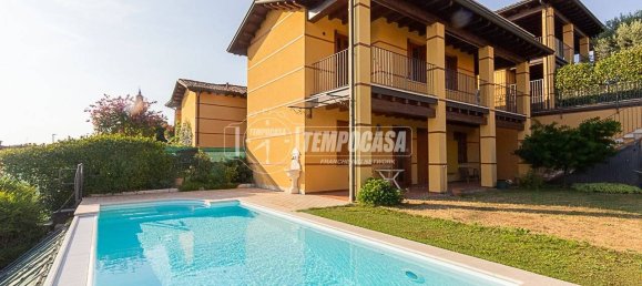Villa de 3 dormitorios en Capriano del Colle, Italy No. 270428 2