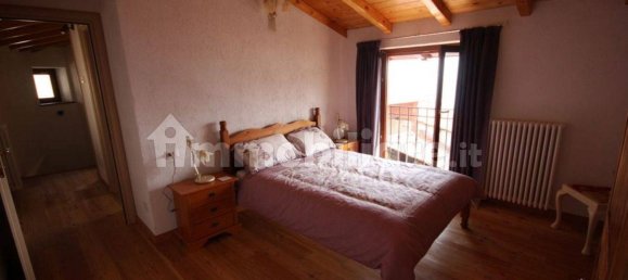 3 غرف نوم فيلا في Nebbiuno, Italy رقم 163697 10