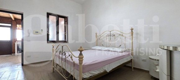 4 rooms House in Monte di Procida, Italy No. 350715 27