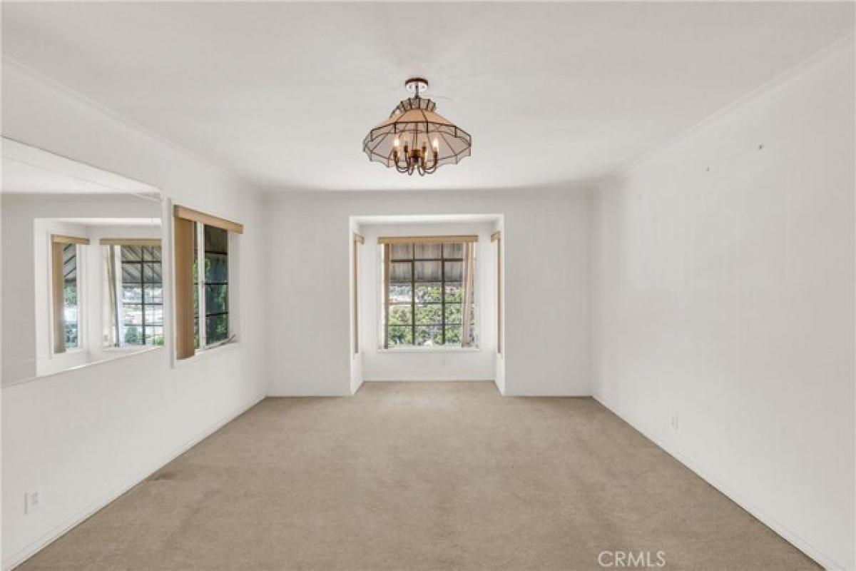 4 bedrooms House in Los Angeles, USA No. 438105