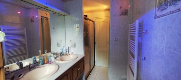 4 bedrooms House in Eure, France No. 356656 6