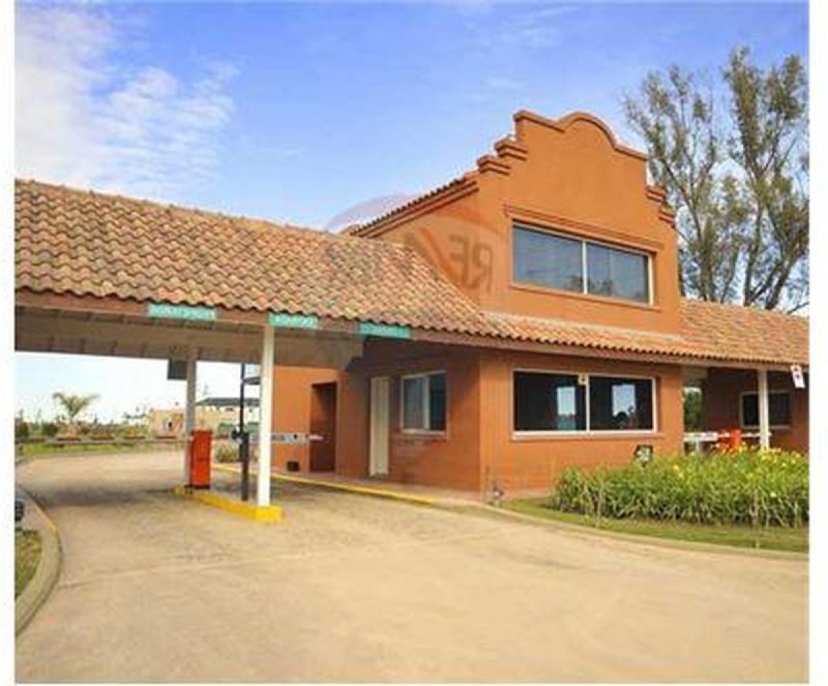 Grundstück in Escobar, Argentina, Nr. 43794