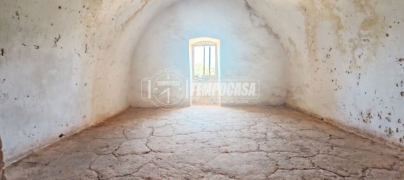 3 rooms House in Putignano, Italy No. 293662 7