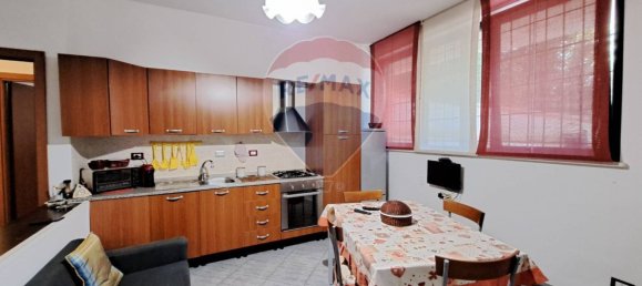 4 Schlafzimmer Wohnung in Chieti, Italy, Nr. 323071 5
