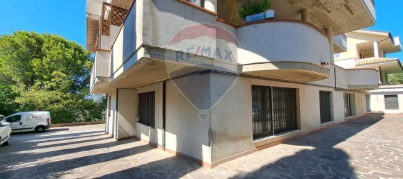 4 Schlafzimmer Wohnung in Chieti, Italy, Nr. 323071 22