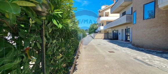 4 Schlafzimmer Wohnung in Chieti, Italy, Nr. 323071 28