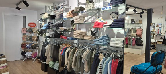 95m² Commercial property in Vesoul, France No. 194558 6