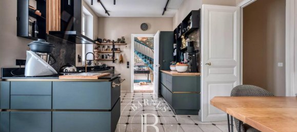 370m² Hotel in Fontainebleau, France No. 360773 4