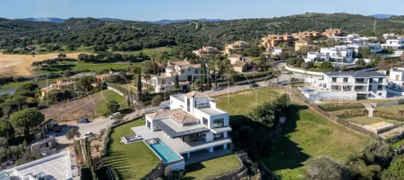 6 bedrooms Villa in Cadiz, Spain No. 187724 18