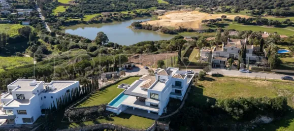 6 bedrooms Villa in Cadiz, Spain No. 187724 17