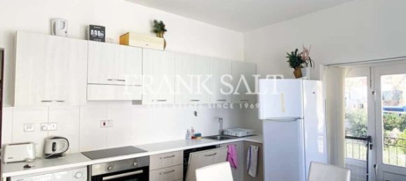 2 bedrooms Penthouse in Saint Julian's, Malta No. 9040 12
