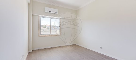 3 Schlafzimmer Haus in Odivelas, Portugal, Nr. 354350 25