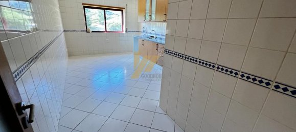 3 bedrooms Apartment in Oliveira de Azemeis, Portugal No. 11292 3