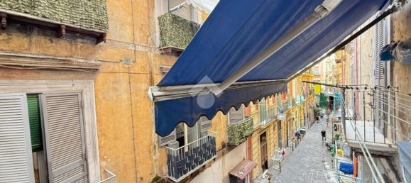 5 bedrooms Apartment in Naples, Italy No. 311570 4