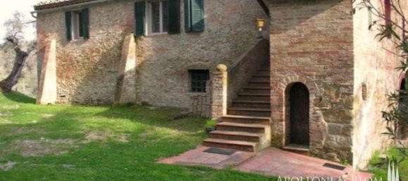 3 Schlafzimmer Haus in Asciano, Italy, Nr. 233399 2