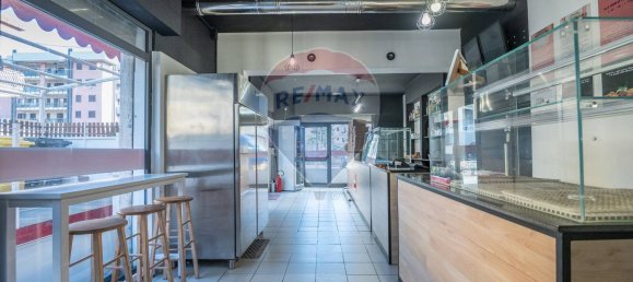 62m² Commercial property in Syracuse, Italy No. 247065 6