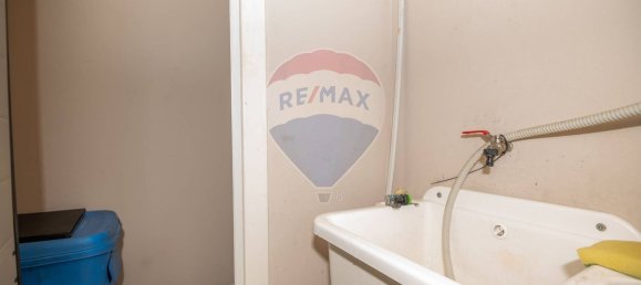 62m² Commercial property in Syracuse, Italy No. 247065 12