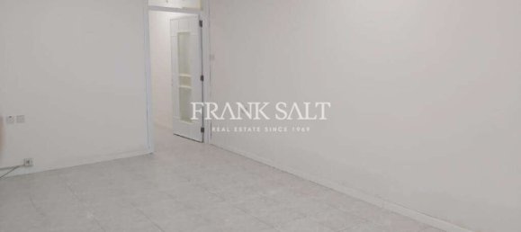  مكتب في Balzan, Malta رقم 12842 2