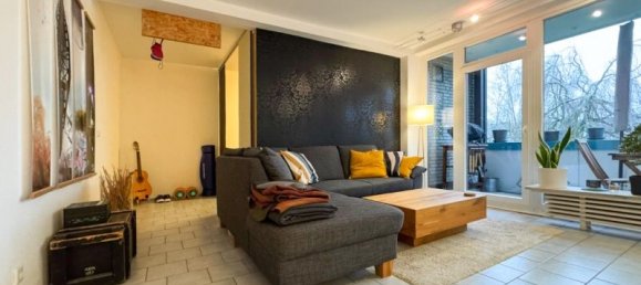 Estudio en Duisburg, Germany No. 71807 4