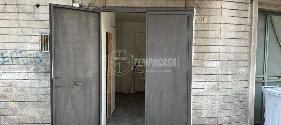 Imóvel comercial de 1 divisão em Naples, Italy N.º 13198 3