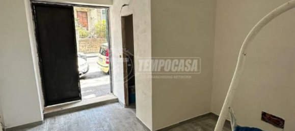 Imóvel comercial de 1 divisão em Naples, Italy N.º 13198 6