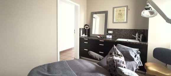 2 bedrooms Building in Pirmasens, Germany No. 18100 8