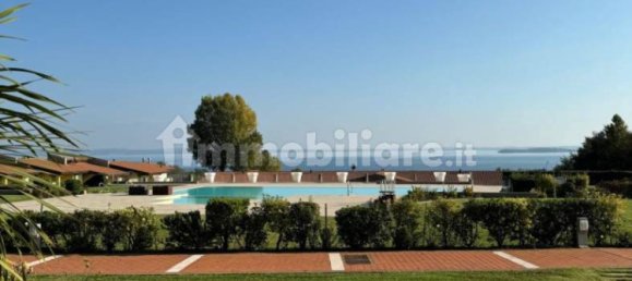 Apartamento de 2 dormitorios en Manerba del Garda, Italy No. 138485 24