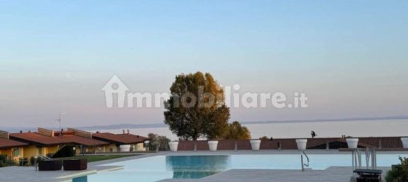 Apartamento de 2 dormitorios en Manerba del Garda, Italy No. 138485 17