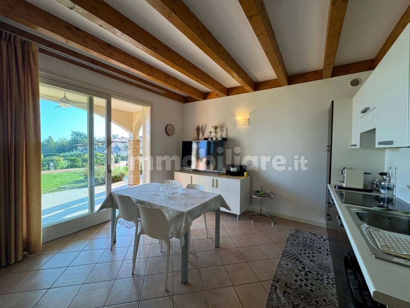 Apartamento T2 em Manerba del Garda, Italy N.º 138485