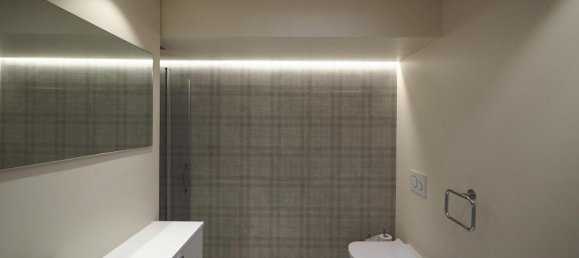 2 Schlafzimmer Penthouse in Florence, Italy, Nr. 114482 2