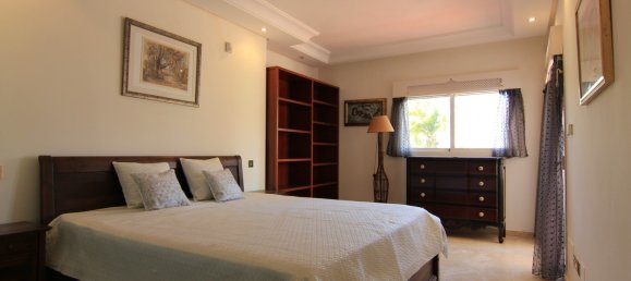 5 bedrooms Penthouse in Marbella, Spain No. 4728 2