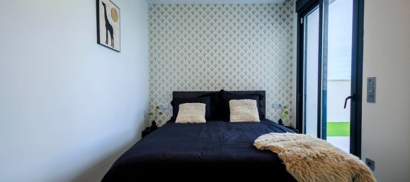 3 Schlafzimmer Villa in Alicante, Spain, Nr. 290636 15