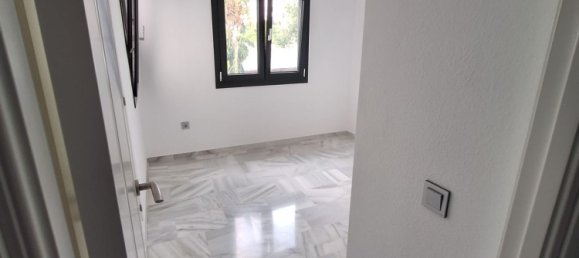 Таунхаус с 3 спальнями в Бенальмадена, Испания № 147665 12