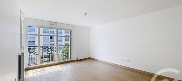 Estudio en Levallois-Perret, France No. 317628 2