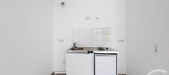 Estudio en Levallois-Perret, France No. 317628 8