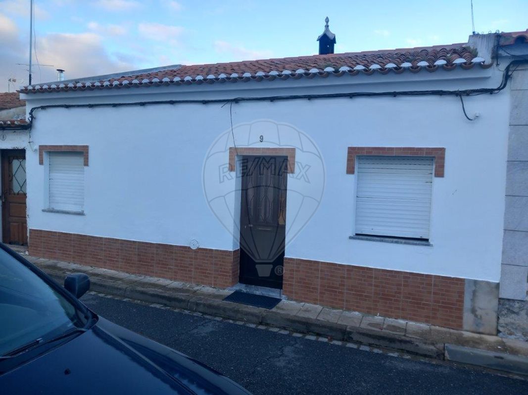 3 bedrooms House in Beja, Portugal No. 38193