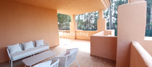 3 bedrooms Penthouse in El Paraiso, Spain No. 185391 8