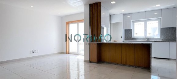 3 bedrooms Villa in Povoa de Varzim, Portugal No. 130233 3