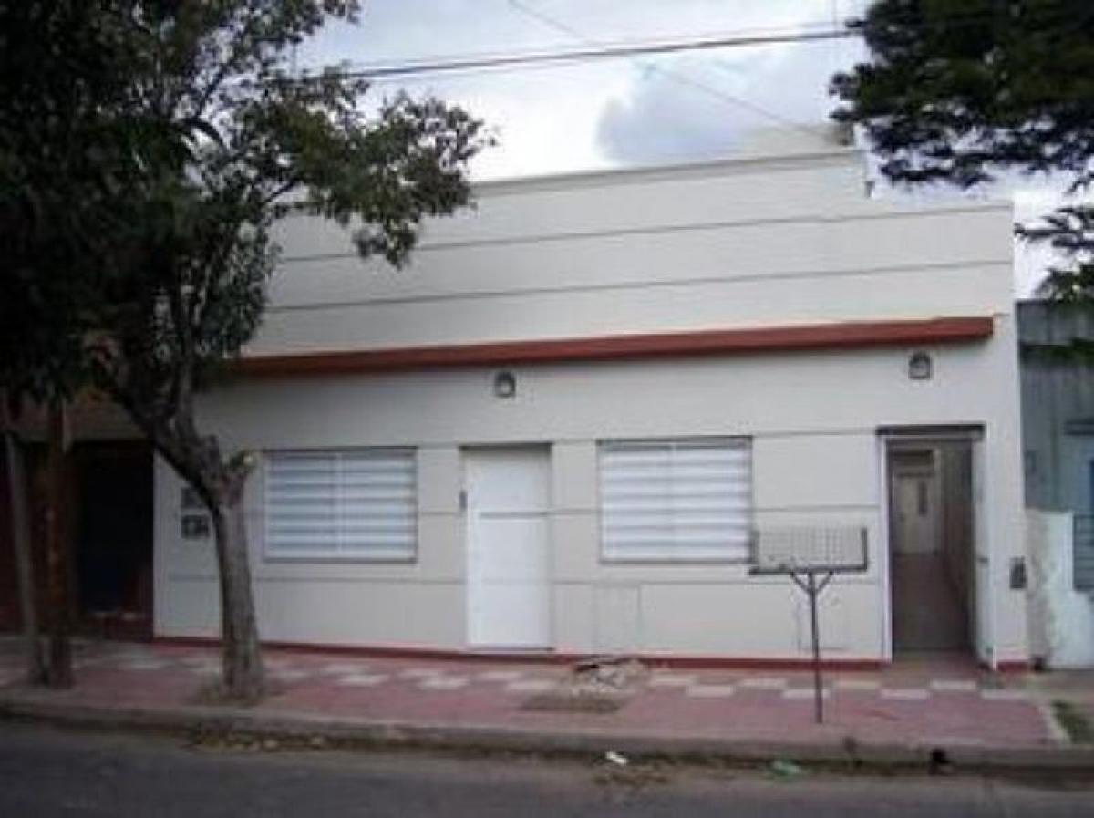 2 bedrooms House in General San Martin, Argentina No. 52984